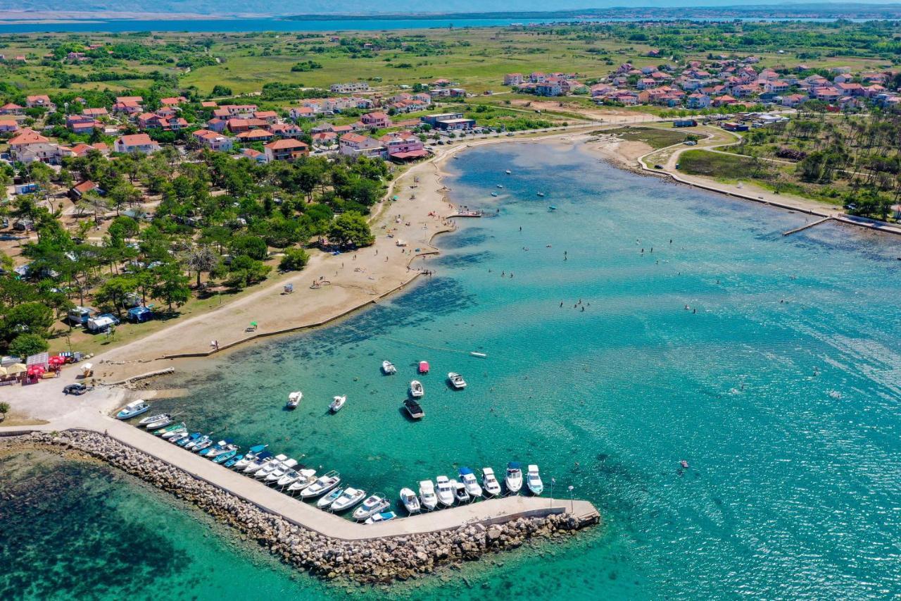 Apartments By The Sea Privlaka, Zadar - 666 Bagian luar foto